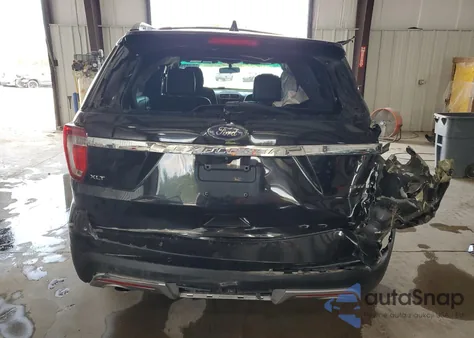 2016 Ford Explorer Xlt z USA, uszkodzony, nr VIN 1FM5K8D89GGC55922